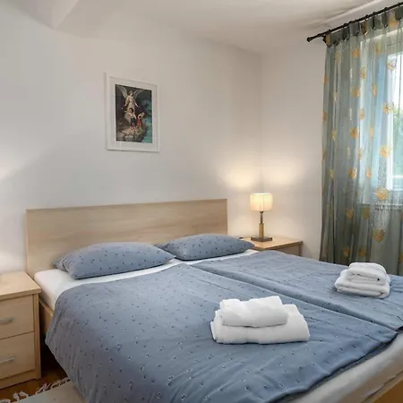 فيلة Casa Rita